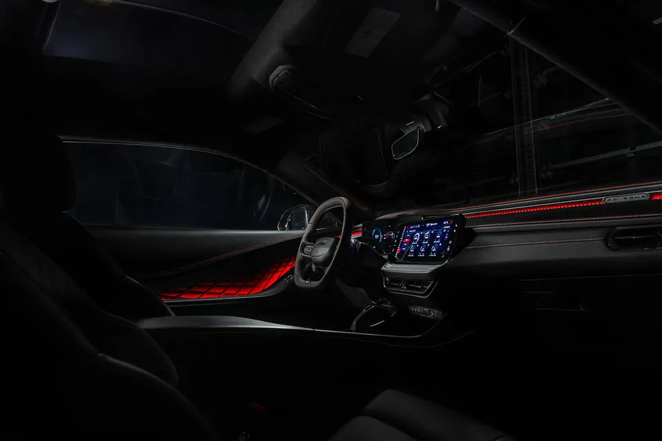 Dodge Charger Daytona 2025 Scat Pack Interior