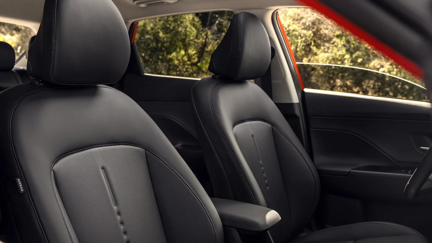 Hyundai Kona 2025 SEL Convenience Interior