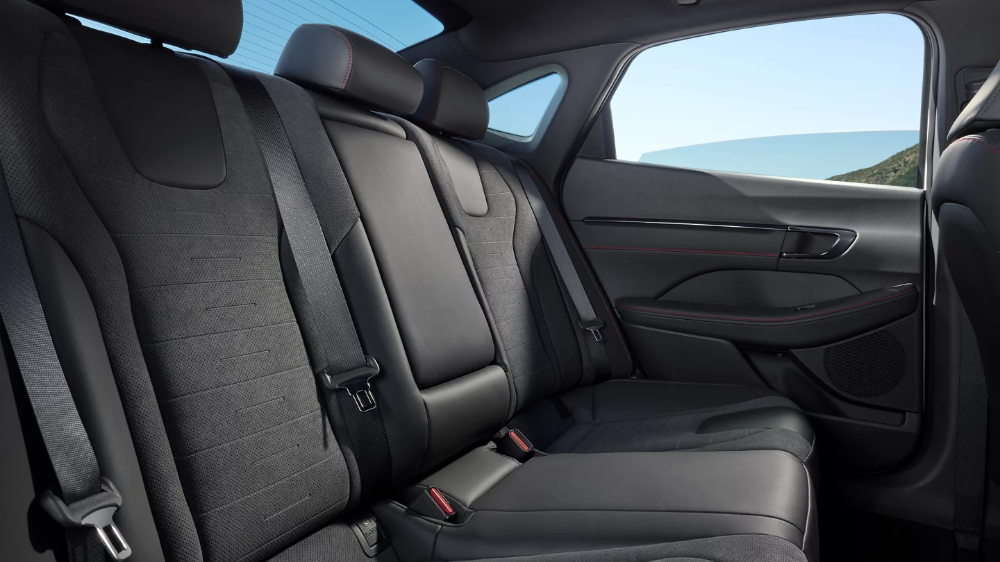 HYUNDAI SONATA 2025 SEL Interior