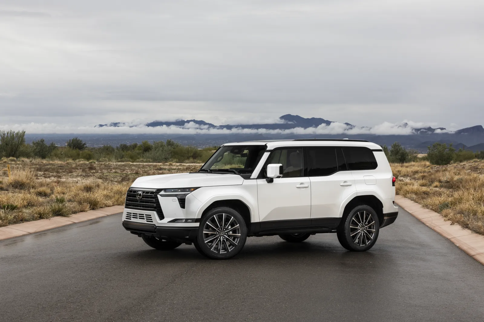 لكزس GX 2025 GX LUXURY+ خارجي