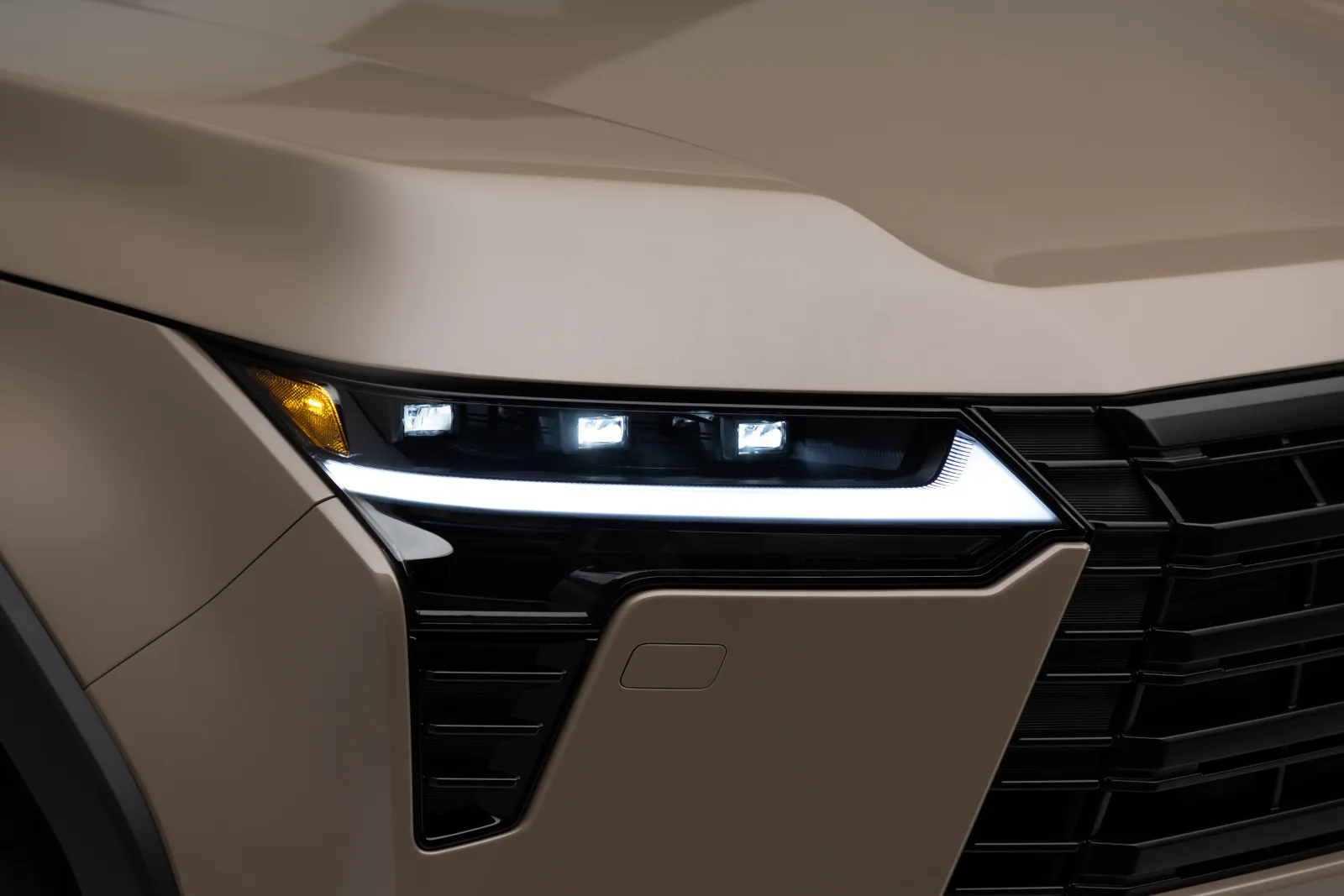 لكزس GX 2025 GX LUXURY+ خارجي