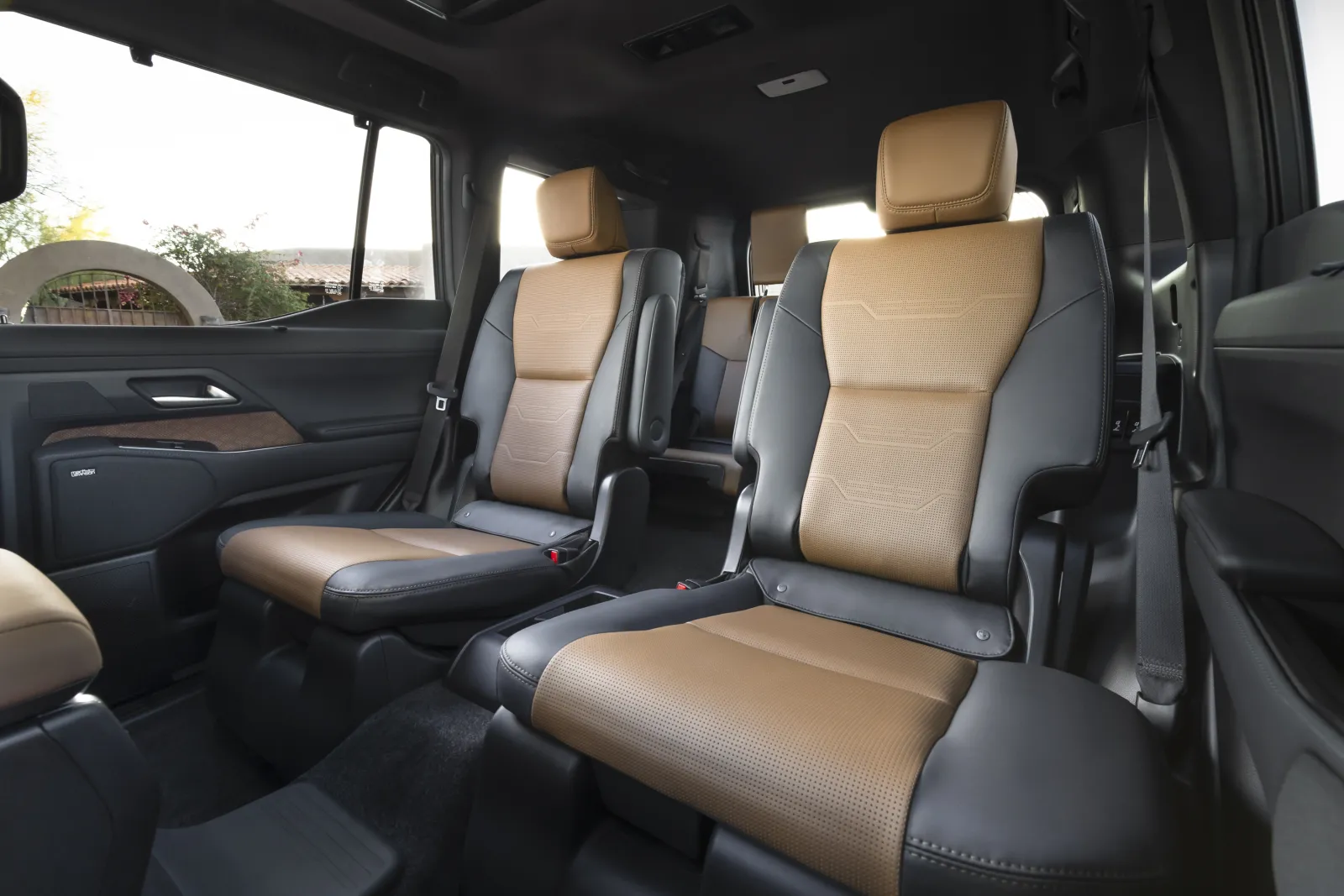 لكزس GX 2025 GX LUXURY+ داخلي