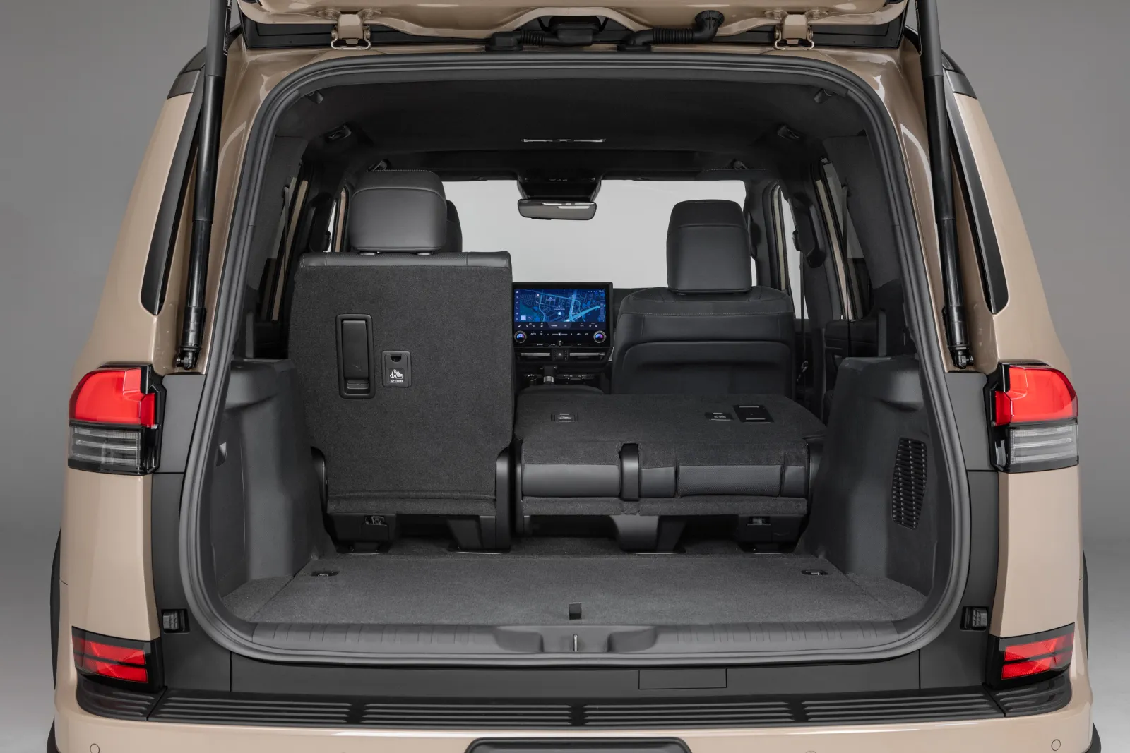 لكزس GX 2025 GX LUXURY+ داخلي