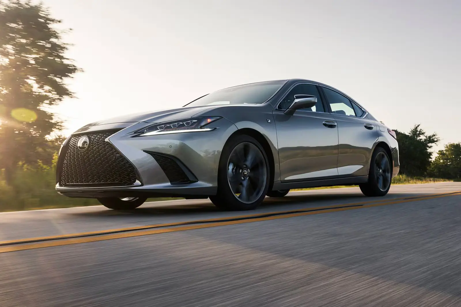 Lexus ES 2025 ES 250 AWD Exterior