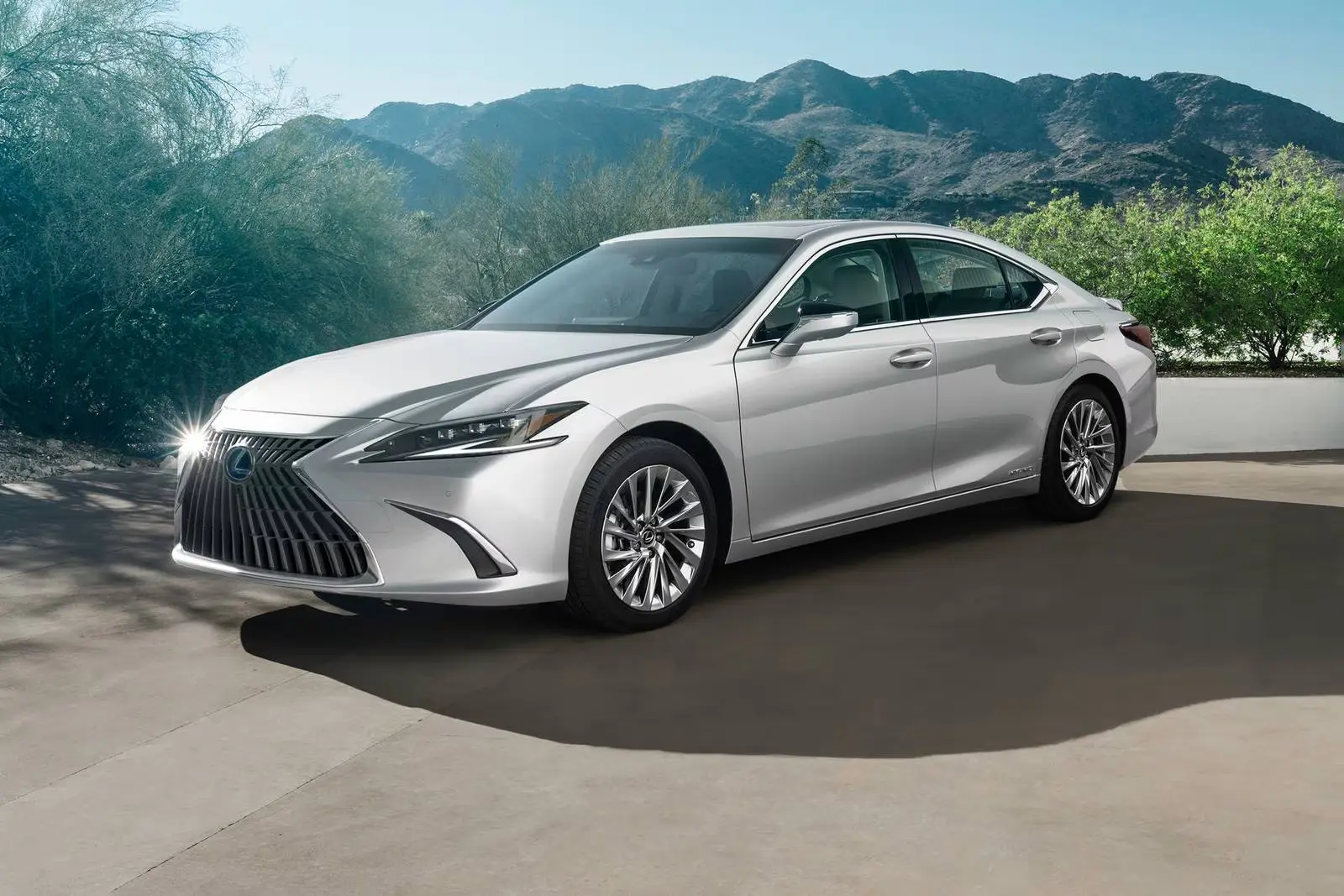 Lexus ES 2025 ES 250 AWD Exterior
