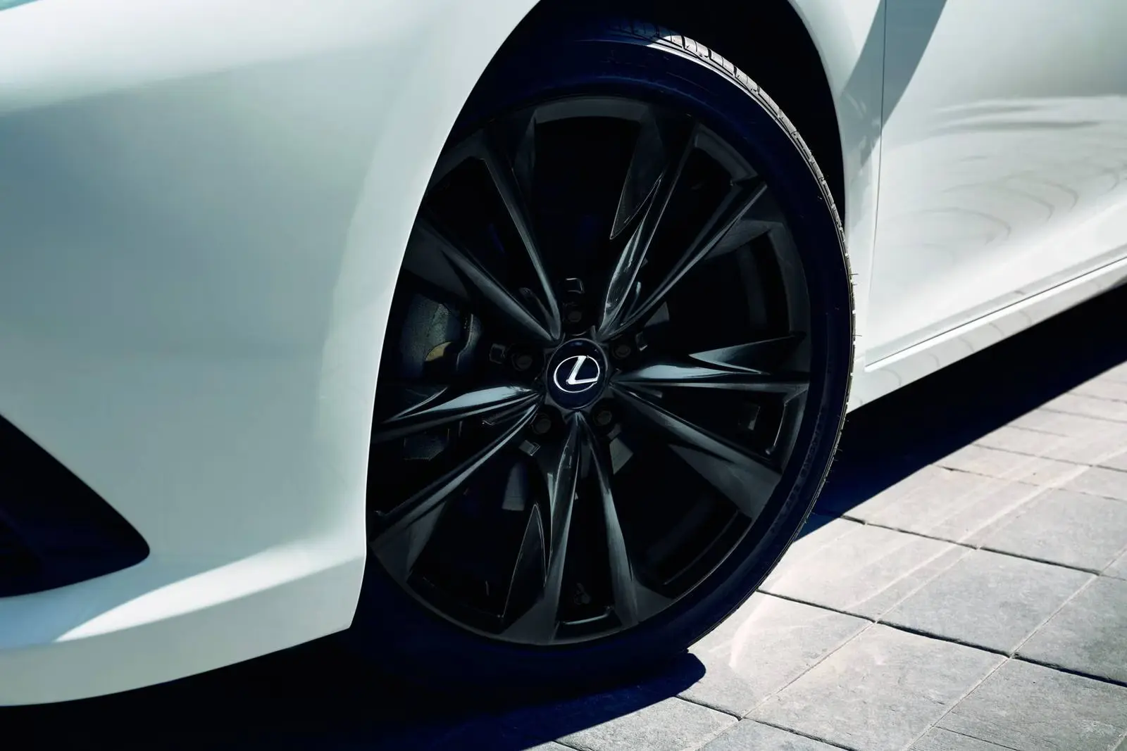 Lexus ES 2025 ES 250 AWD Exterior