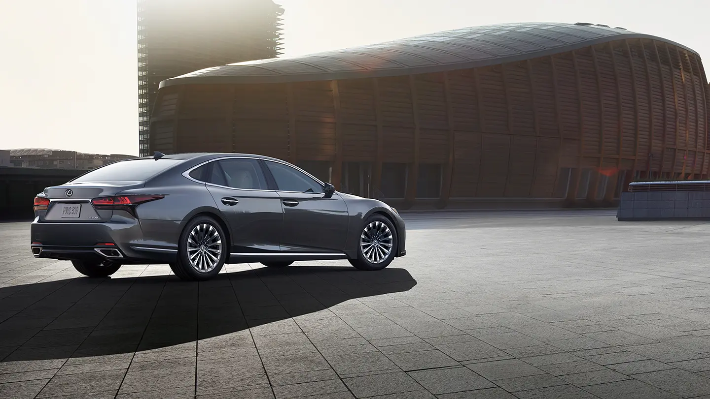 Lexus LS 2025 LS 500h Exterior