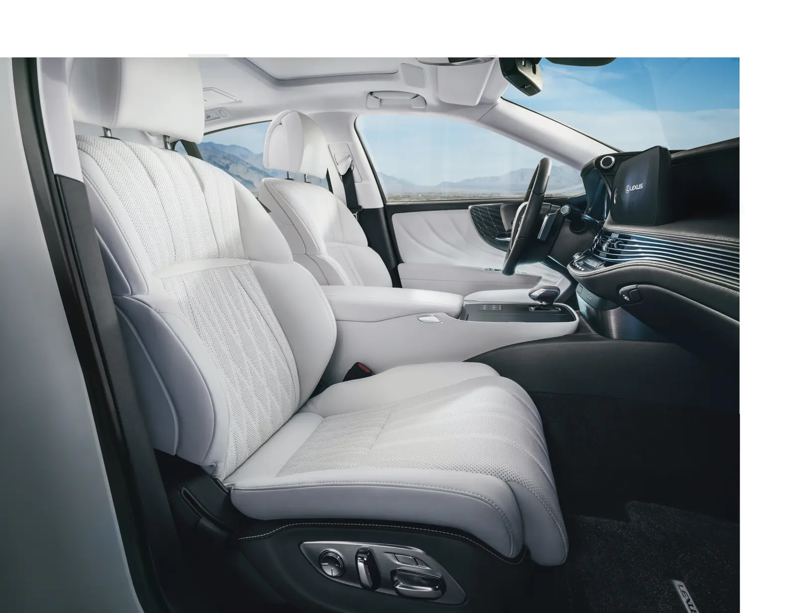 Lexus LS 2025 LS 500h Interior